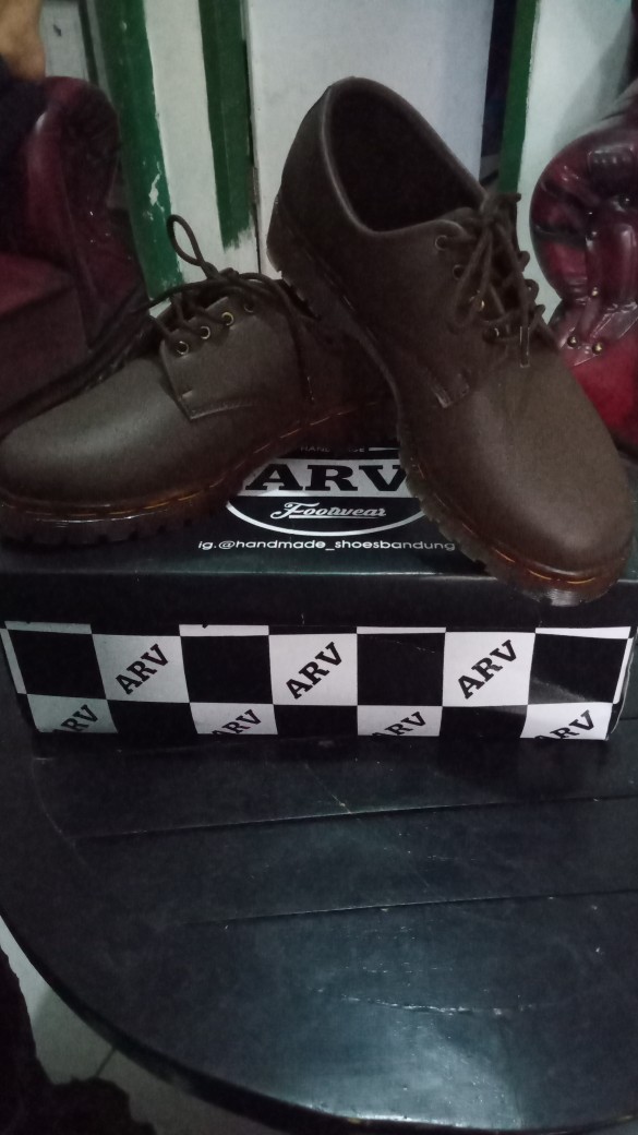 Sepatu Wanita Formal Casual 4 Hole