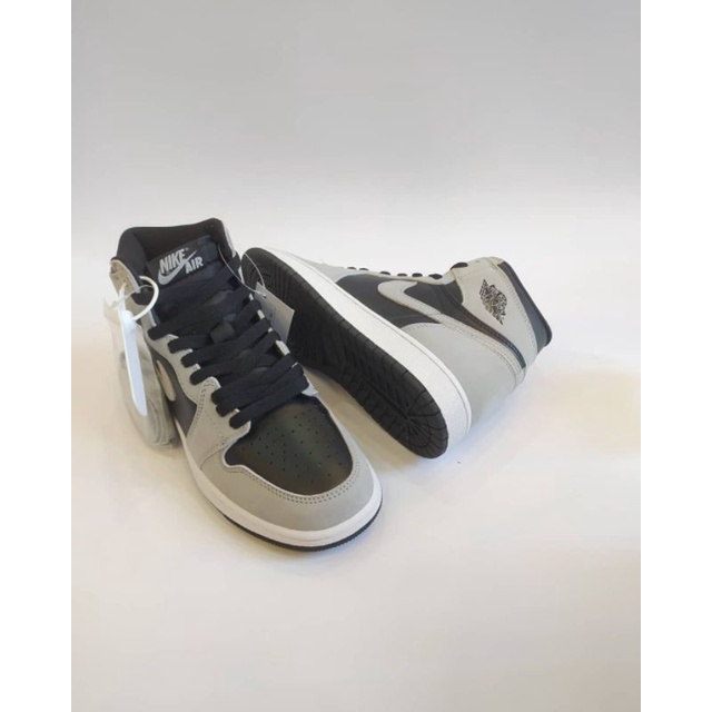 Air Jordan 1 Retro High Shadow 2.0 - Black / White