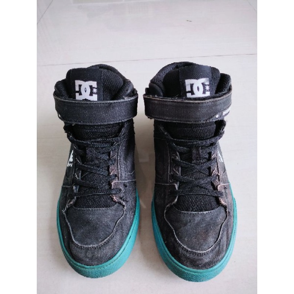 Sepatu DC anak original preloved