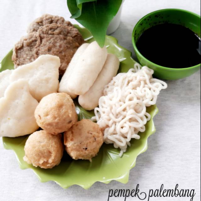 

PAKET PEMPEK KAPAL SELAM
