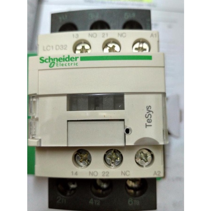 Contactor schneider LC1D32 M7 / Kontaktor Schneider LC1D32M7