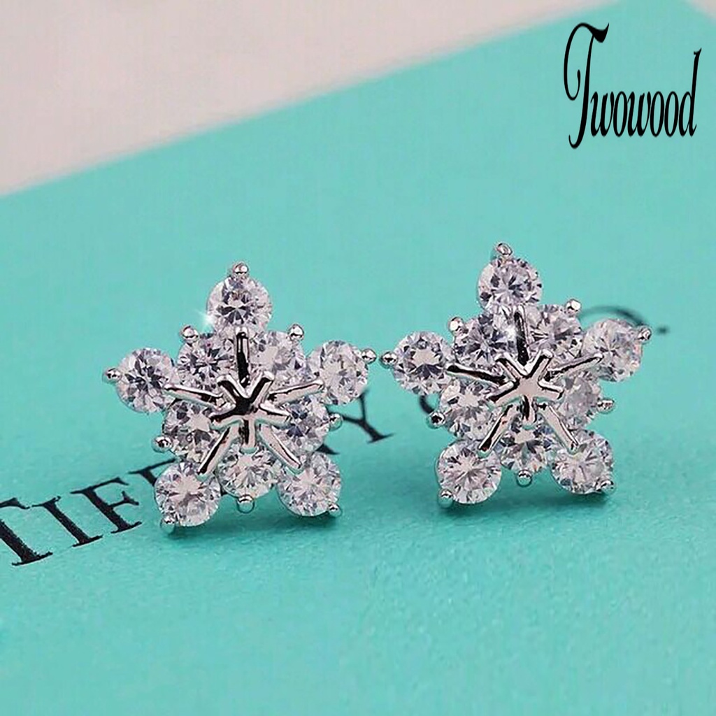 Anting Stud Bentuk Bunga Lima Kelopak Bahan Alloy Untuk Kencan