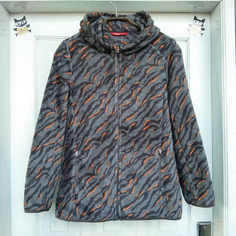 Jaket Fleece Crocodile Ladies Second Original Preloved