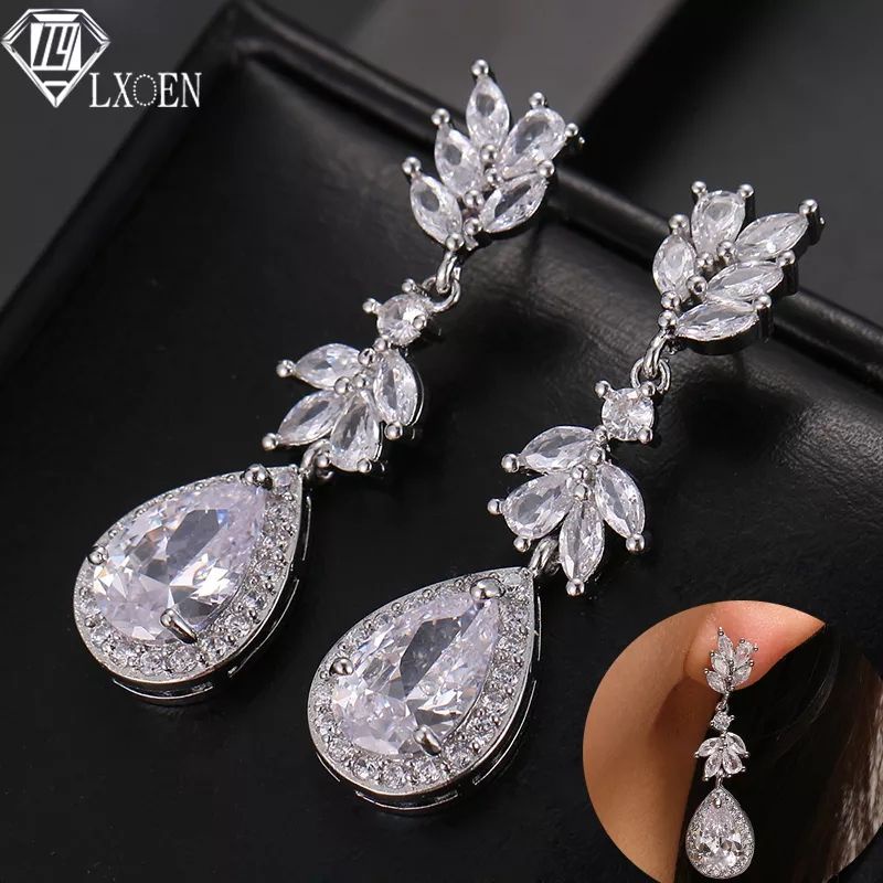 Anting tusuk zircon AL02