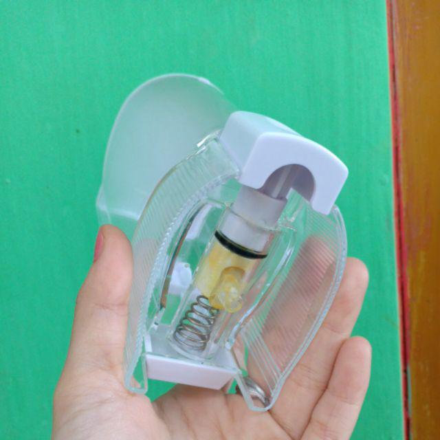 Tempat Dispenser Sabun Shampoo Cair Tembok / Pencet Silfra