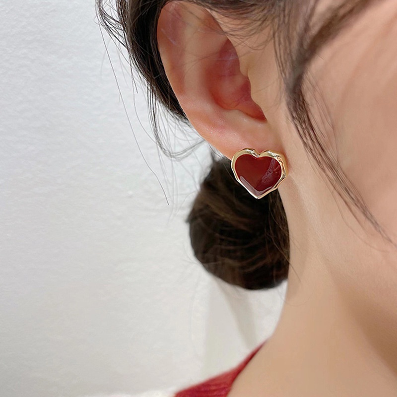 Anting Stud Bentuk Hati Warna Emas Untuk Wanita