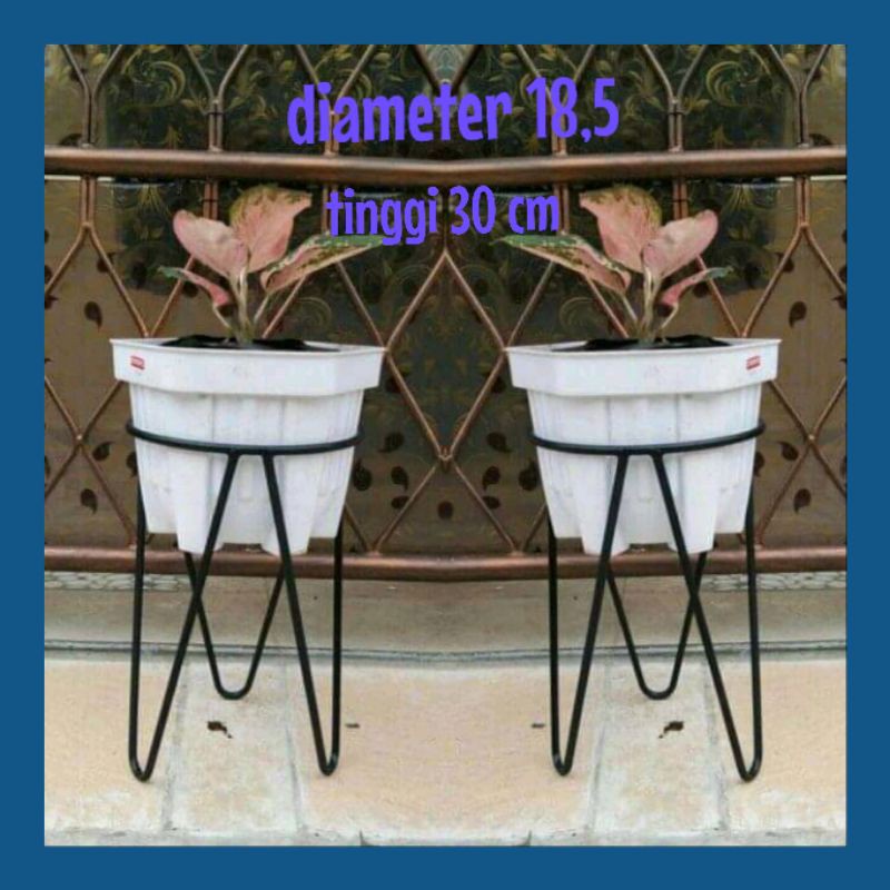 STANDING POT BESI/DUDUKAN POT BESI/standing pot bunga