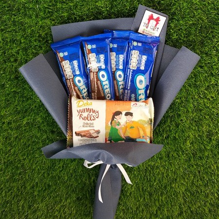 

Buket Bouquet Snack Ultah Wisuda Kado Murah