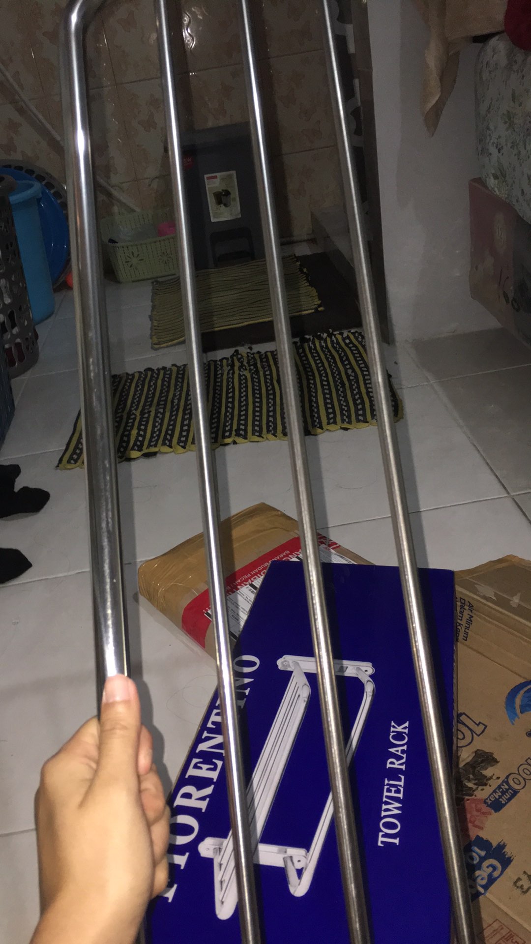 Rak Handuk Dinding 5 Baris Stainless
