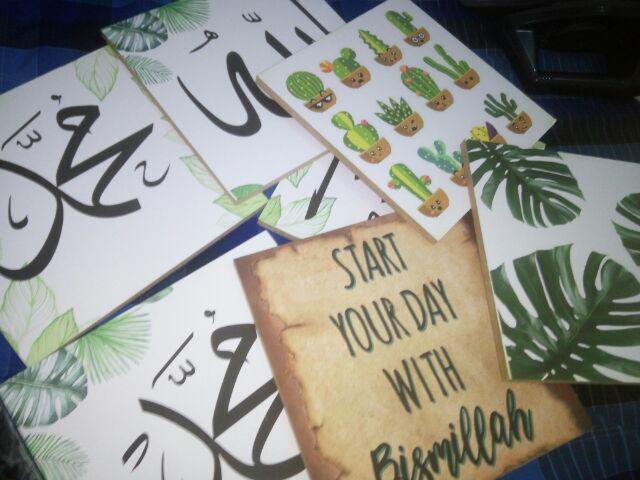 Hiasan Dinding Kaligrafi Poster Kayu 1 Set Lafaz Allah Muhammad Quotes Cafe Vintage 20x20cm