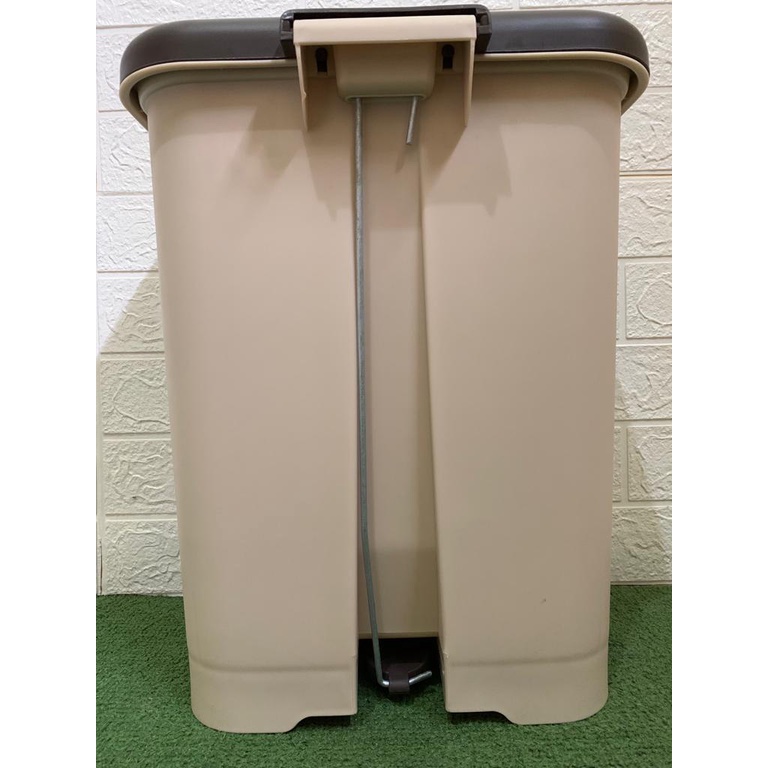 Termurah tempat sampah injak 20 liter / Tempat Wadah sampah injek 20 liter lovenia