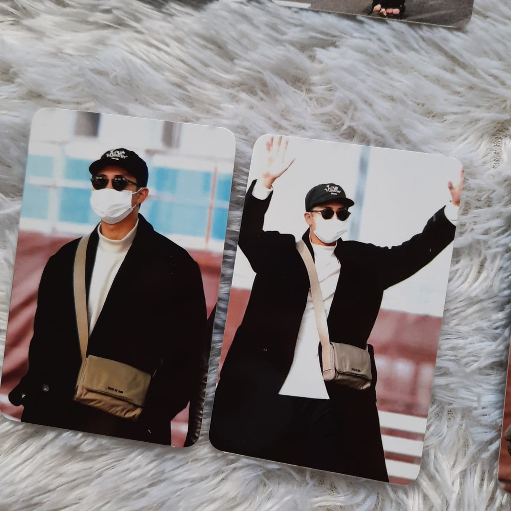 BTS IN AIRPORT HEADING TO L.A PHOTOCARD