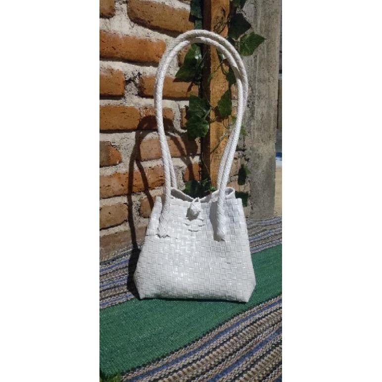 

Tas Anyam Jali Cute Box 20*20*20 Handle & Motif Custom Bahan Reguler