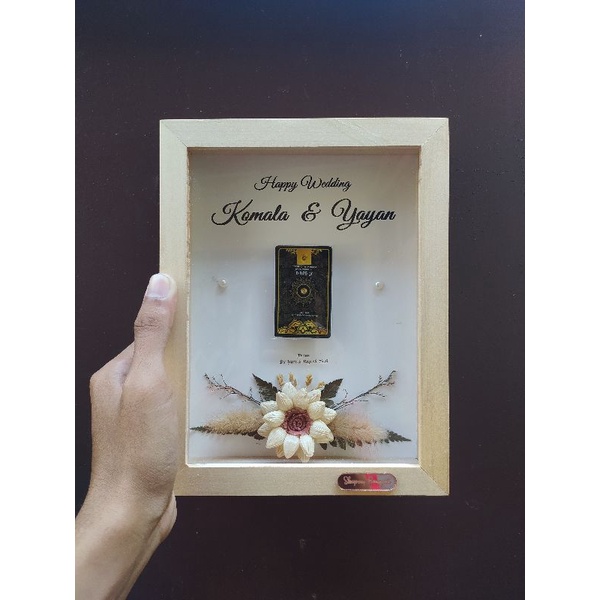 Gift Mahar dry flower in frame figura pigura akrilik| kado nikah| tunangan| ulang tahun| wisuda mini
