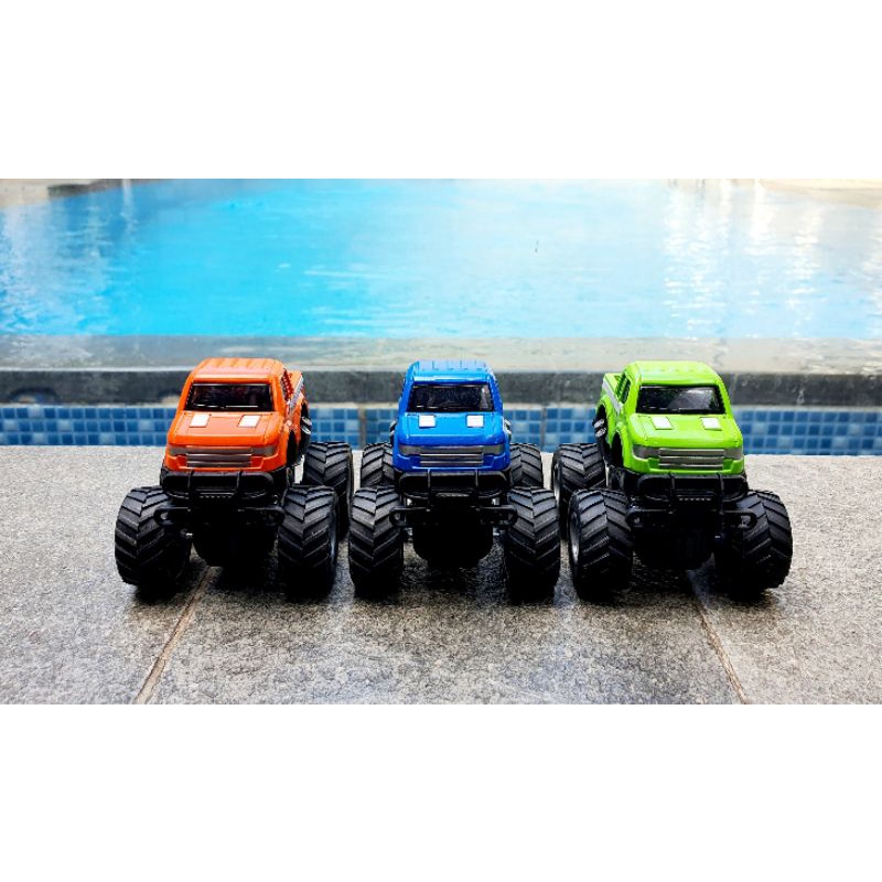 Mainan Mobil Jip Off Road 4 Drive Inertial Bigfoot JEEP Monster Truck Miniatur Diecast Mobil Mobilan