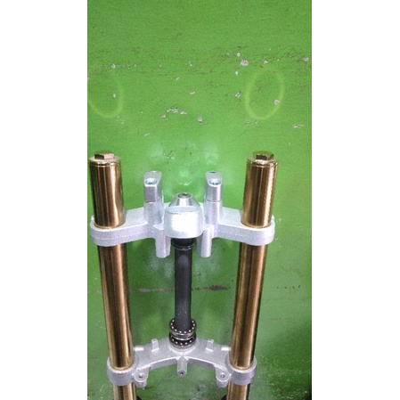 SHOCK SEKOK DEPAN NINJA AS GOLD