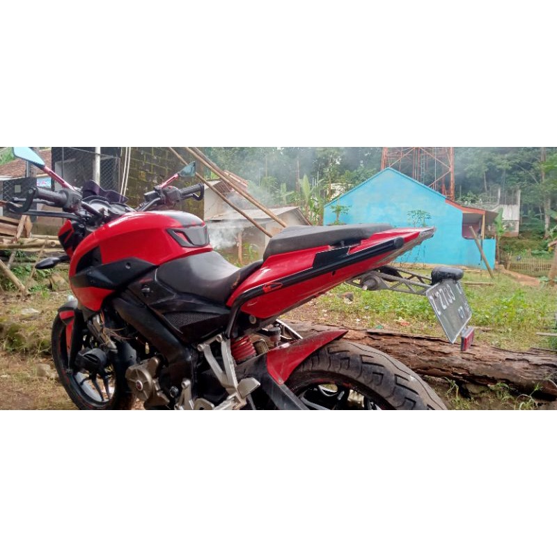 pelindung body belakang kawasaki pulsar 200ns