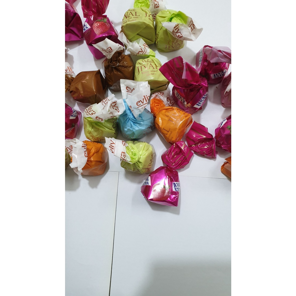 Coklat Arab 1KG// coklat turkey MIX//oleh oleh haji dan umroh (exp 2024 )