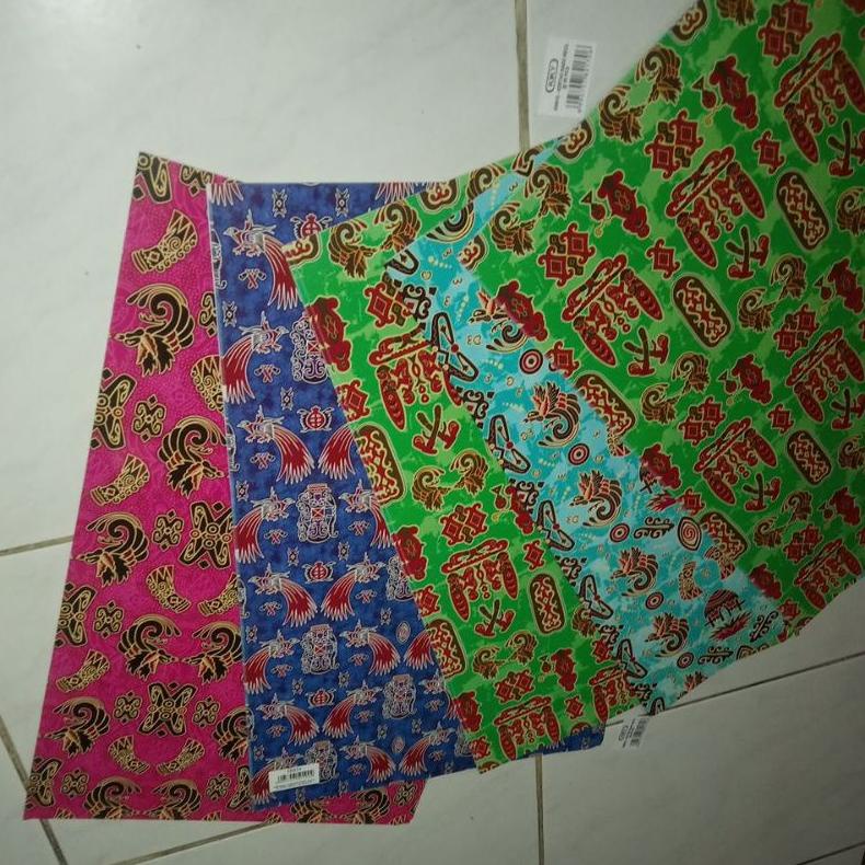 

Kertas Kado Kiky Batik Isi 50 Lembar ( Pak ) Original ( Batik Warna Tersedia )