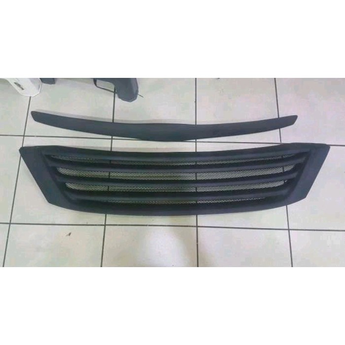 Grill Innova 2005 - 2008 elegan