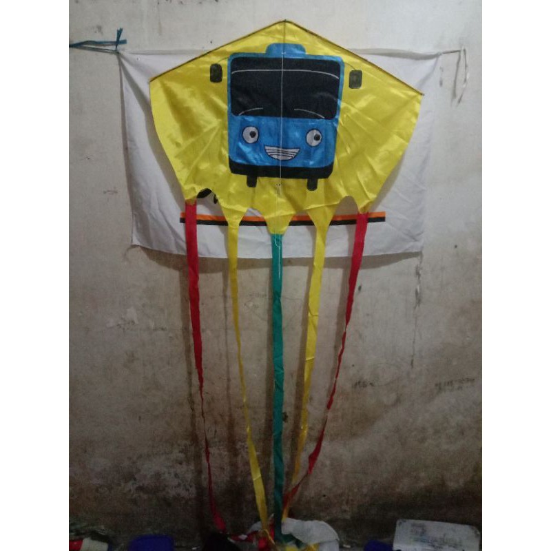Layangan Hias Delta Bis Tayyo