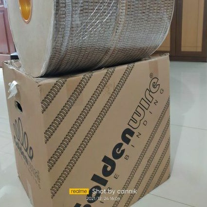 

Ring Jilid Kawat Spiral 7/16 Spool Pitch 3:1 11mm 85 lembar Hvs 70gram Roll Golden Wire Binding