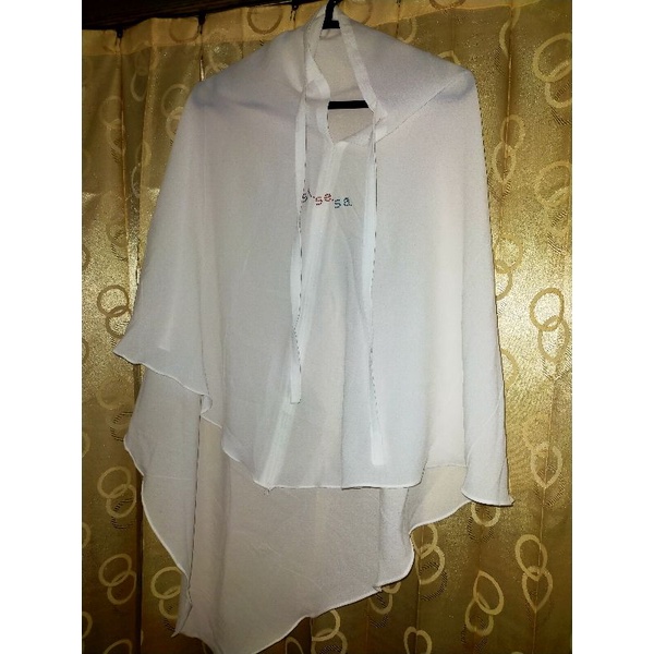 bergo sisesa putih size M ready