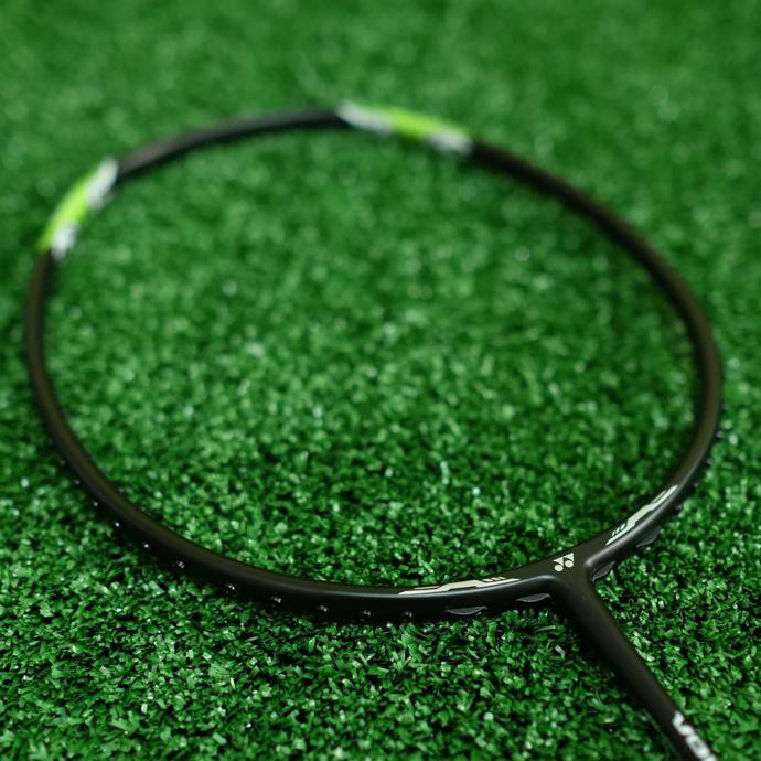 Raket Yonex Voltric 6000 (Inc:Senar Fleet & Grip)