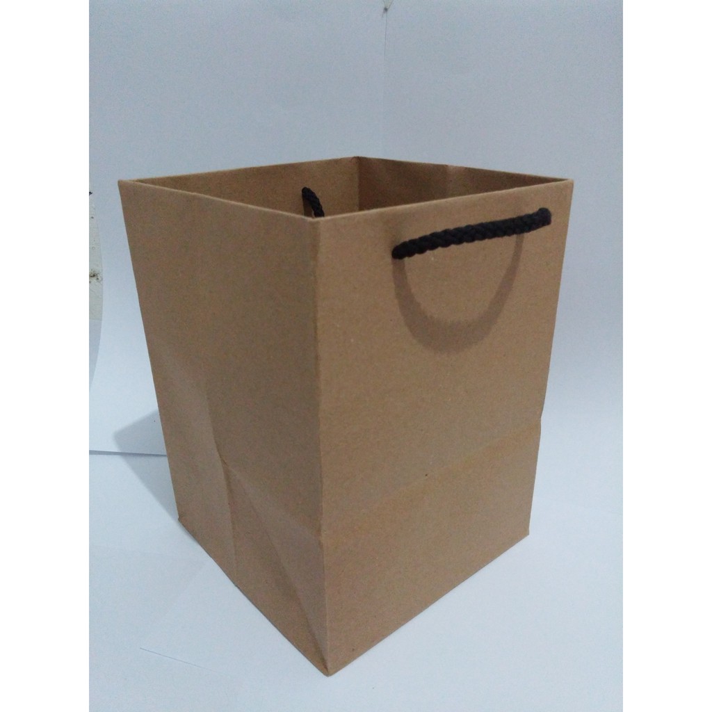 

PAPER BAG POLOS kertas kraft coklat ukuran 15x15x22 bertali hitam kuat murah cocok wadah toples dan BOX KADO
