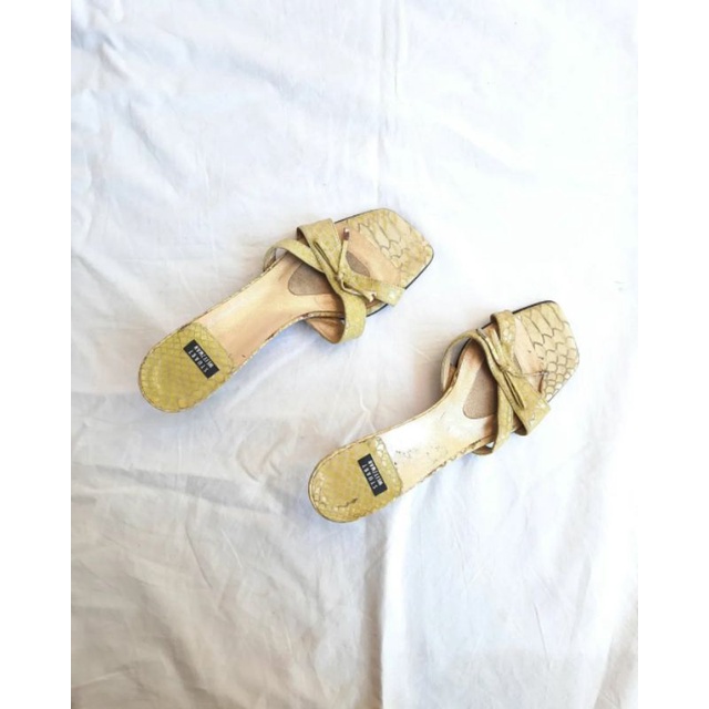 Stuart Weitzman Vintage Sandals