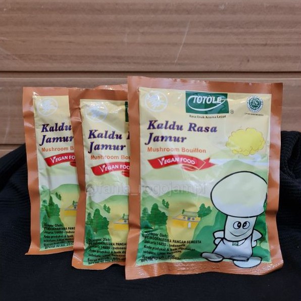 

Kaldu jamur Totole 80gr