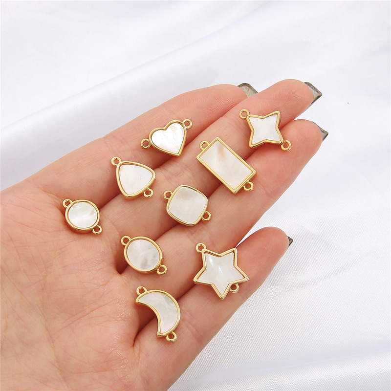 1pc Liontin Bentuk Hati / Bintang / Bulan / Kupu-Kupu Untuk Membuat Kalung / Anting DIY