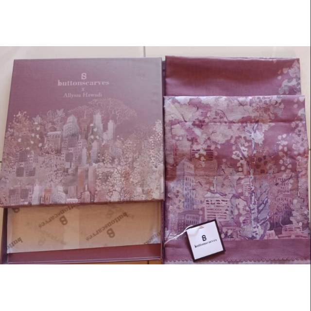 Buttonscarves NewYork Series BIG APPLE