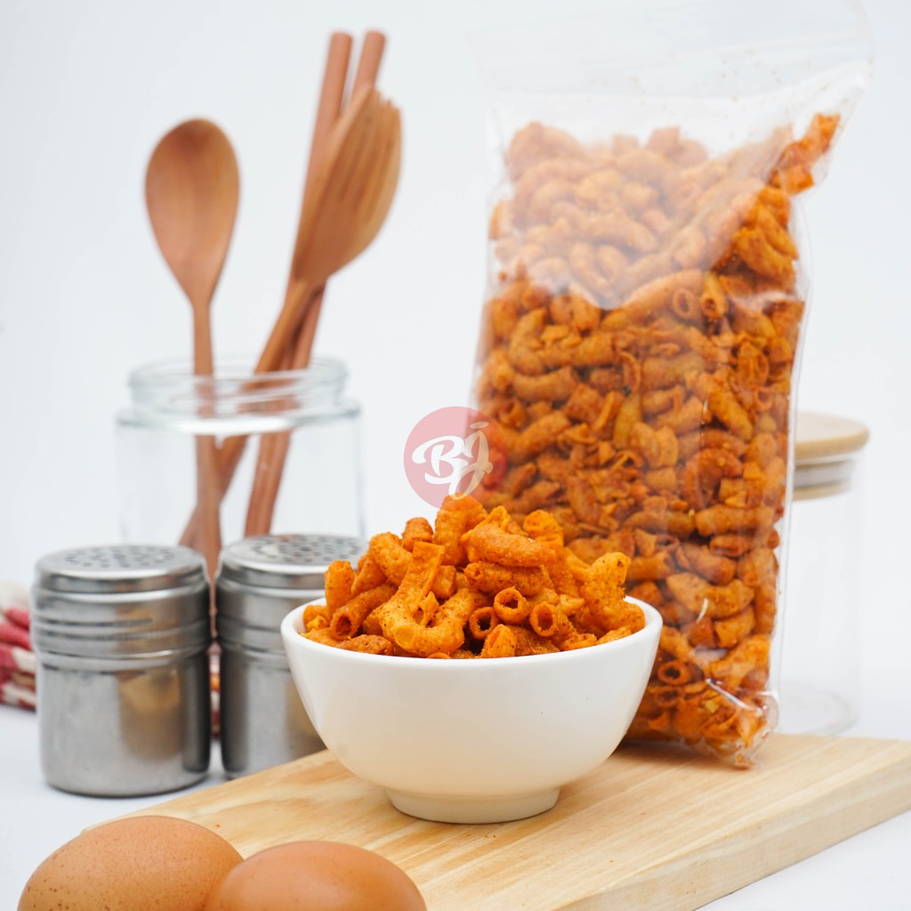 

Makaroni Pedas Bantet 250gram