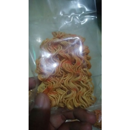 

Cemilan Mie Goreng Kering Murah (Olahan Rumah) Hygeinis