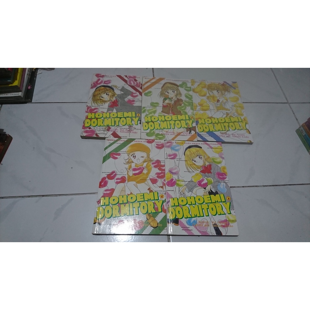 Komik Hohoemi Dormitory 1-5 tamat - Yui Ayumi