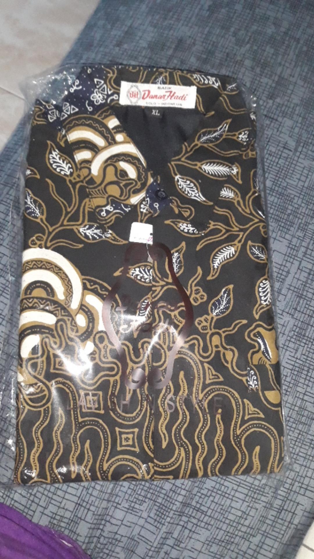 Hem Pendek Cap Danar Hadi Solo