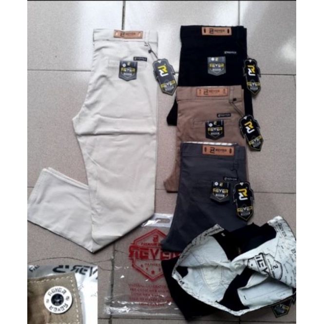 CELANA CHINOS PANJANG SUPER PREMIUM BRAND MEREK