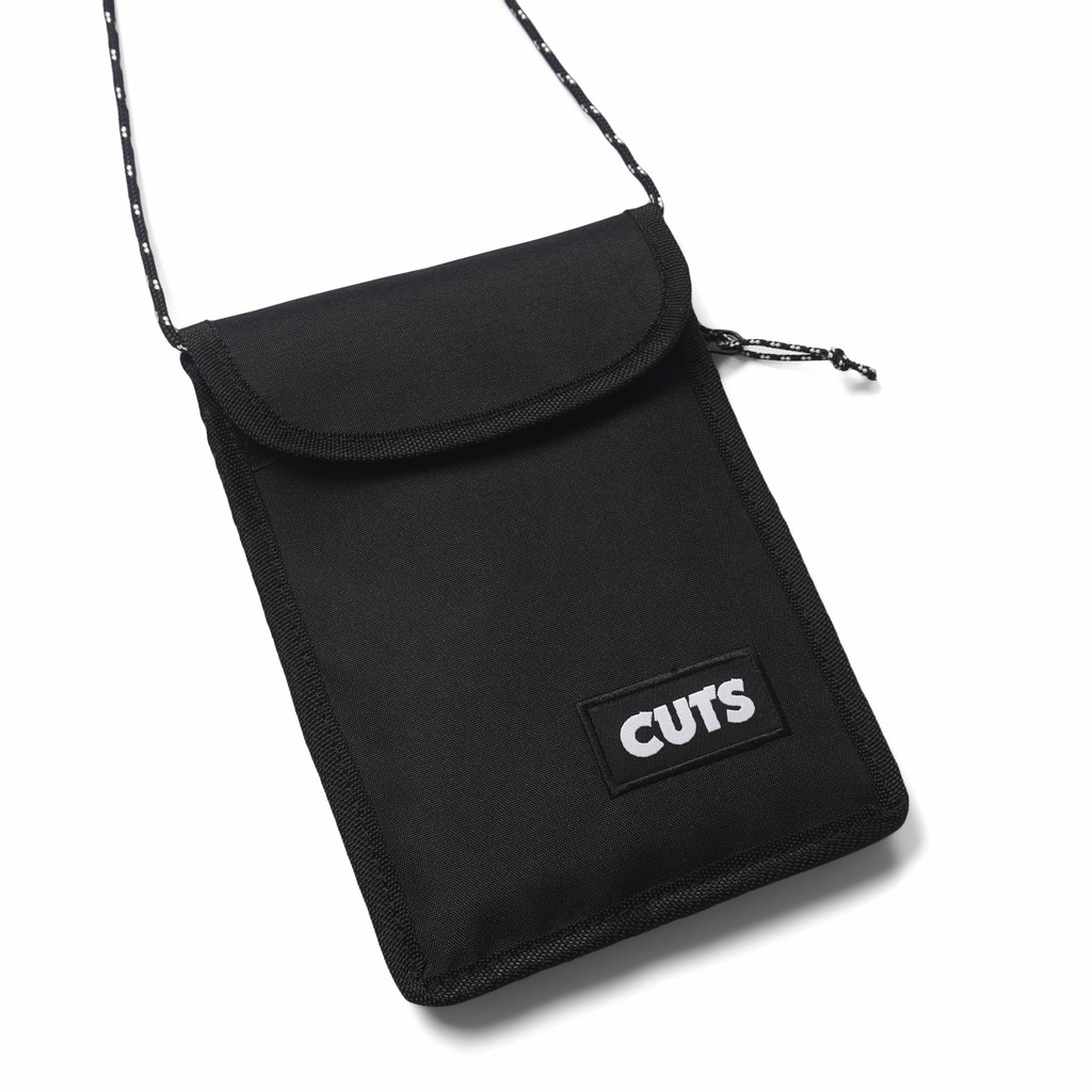 TAS SELEMPANG SACOCHE CUTS CHATA