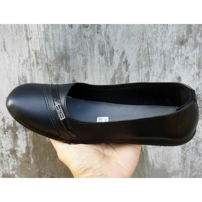 Sepatu pantofel wanita F1 Trep // Sepatu sekolah kerja kantor formal warna hitam sepatu dinas // Sepatu pantofel wanita slip on