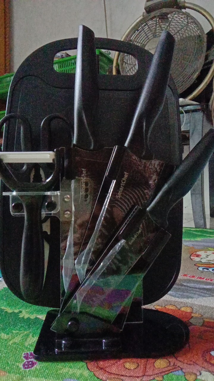 Anqi Shop   Pisau Baru  + Talenan Masak Set 7in1 Bahan Keramik Best Quality / Vs-1804