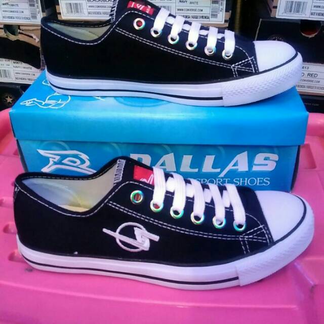 Sepatu DALLAS