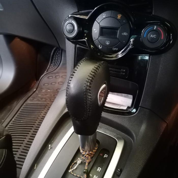 Knob / Sarung Leather Gear Shift Knob Cover Untuk Ford Fiesta Ecosport