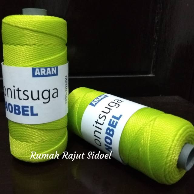 Benang rajut nobel d 27