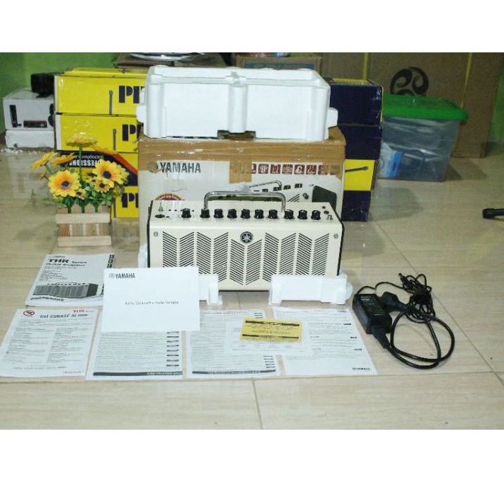 Yamaha THR 10 Original Like New Fullset Mulus Normal Jaya | Amplifier Yamaha THR10 THR 10