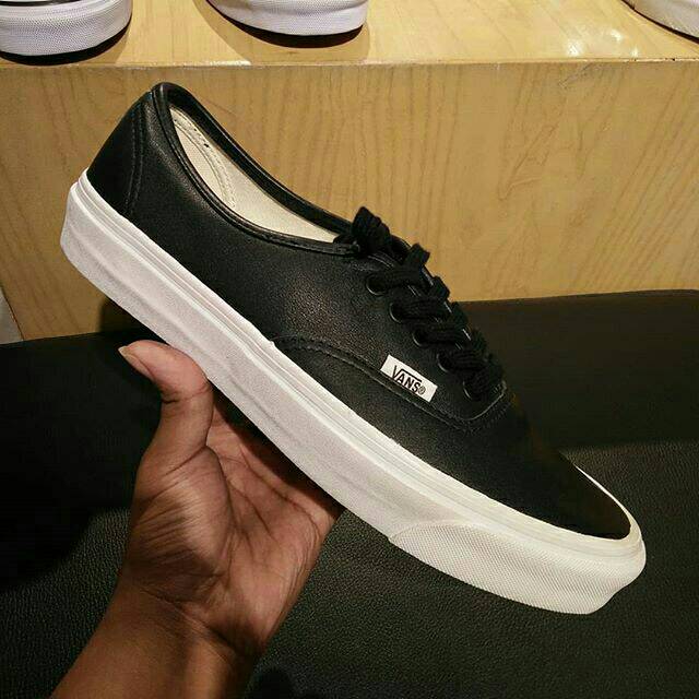 VANS VAULT OG AUTHENTIC LX LEATHER - U.A QUALITY BNIB.