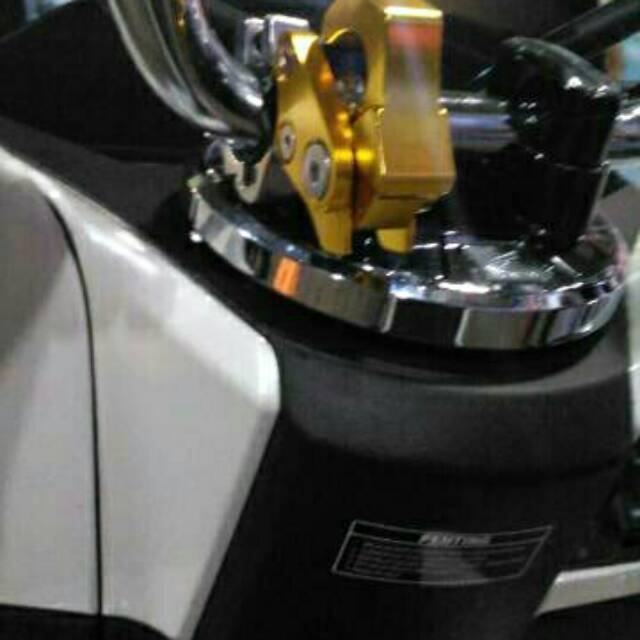 Hook motor PCX ADV gantungan barang motor PCX ADV cantelan barang motor  PCX  ADV