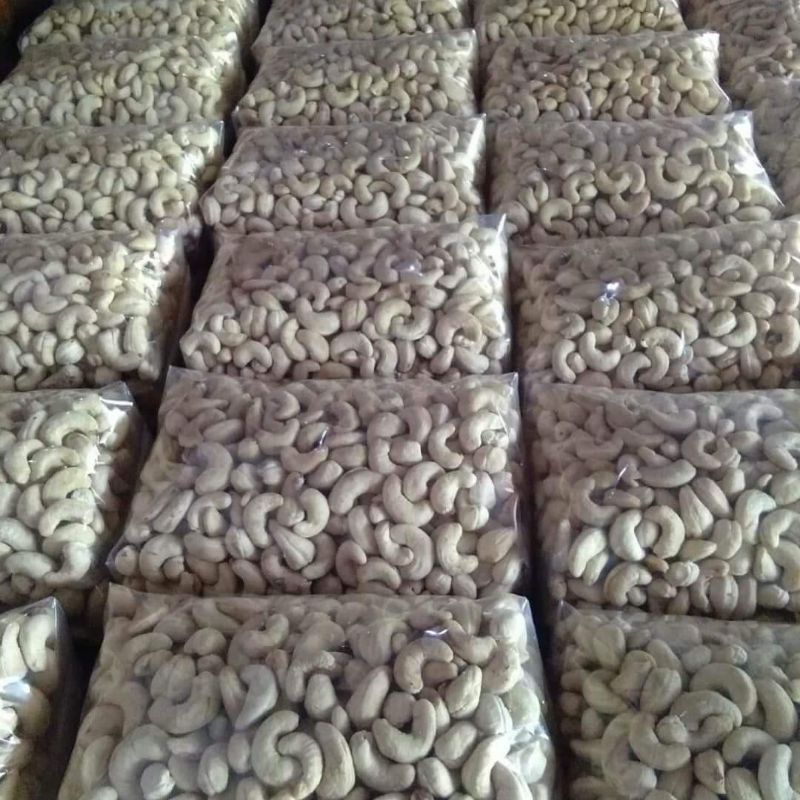 

Kacang Mede Wonogiri 1000 gram