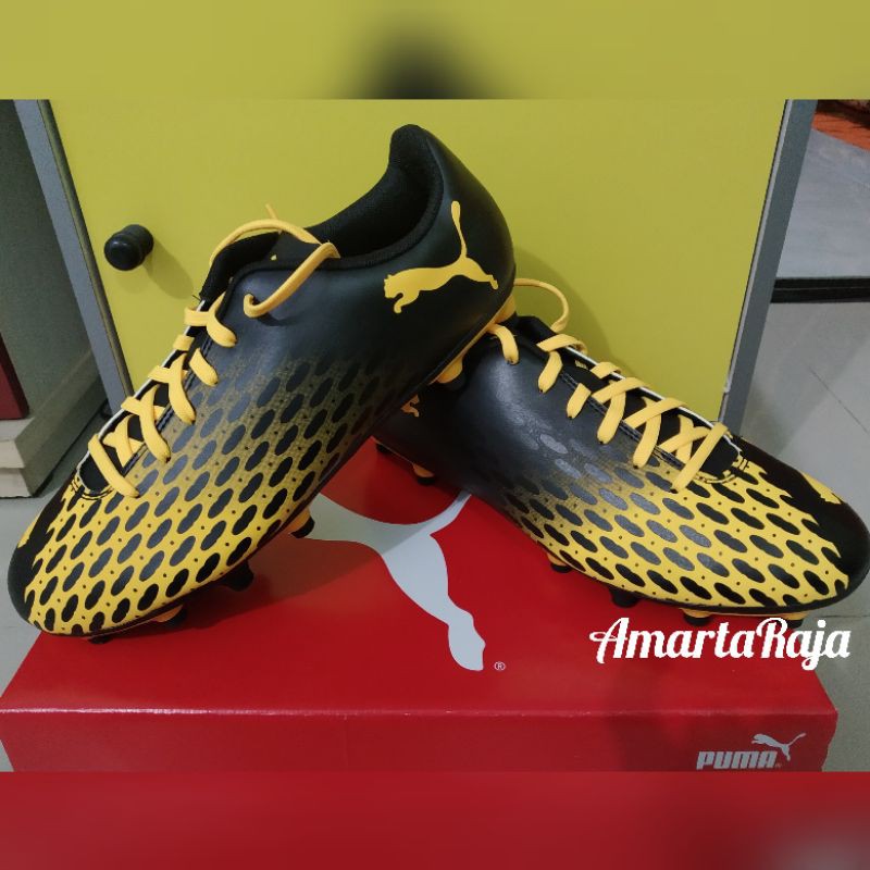 Sepatu Sepakbola Bola Puma Spirit FG Original Kuning Hitam