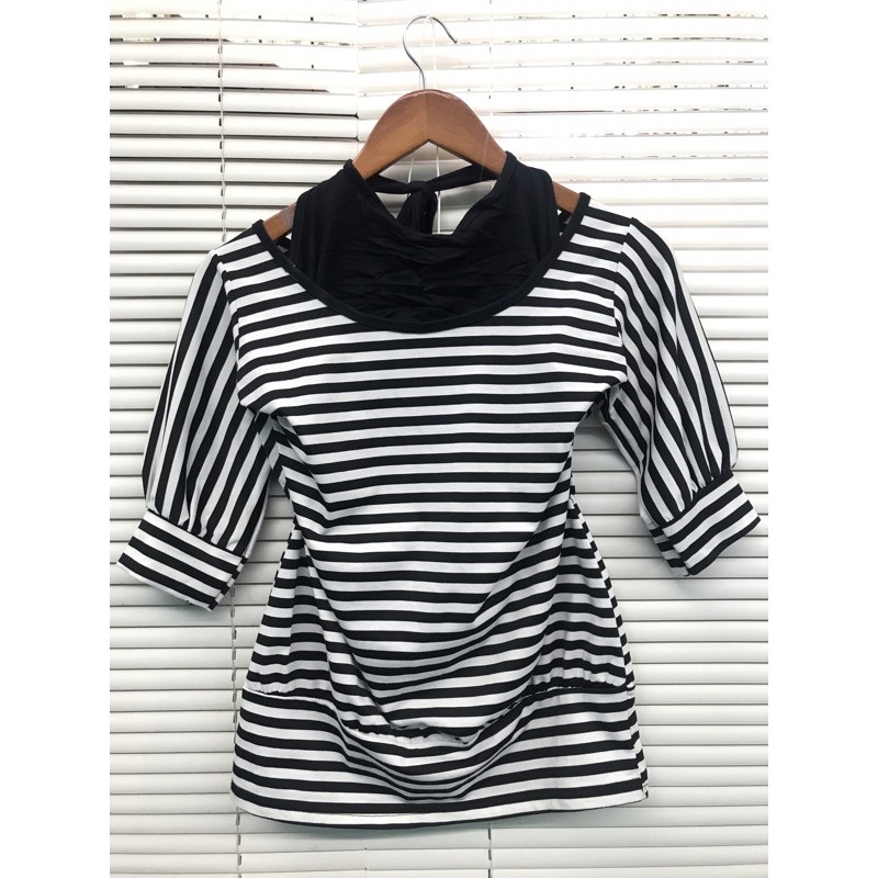 PRELOVED baju/atasan/blouse/kaos stripe tali leher